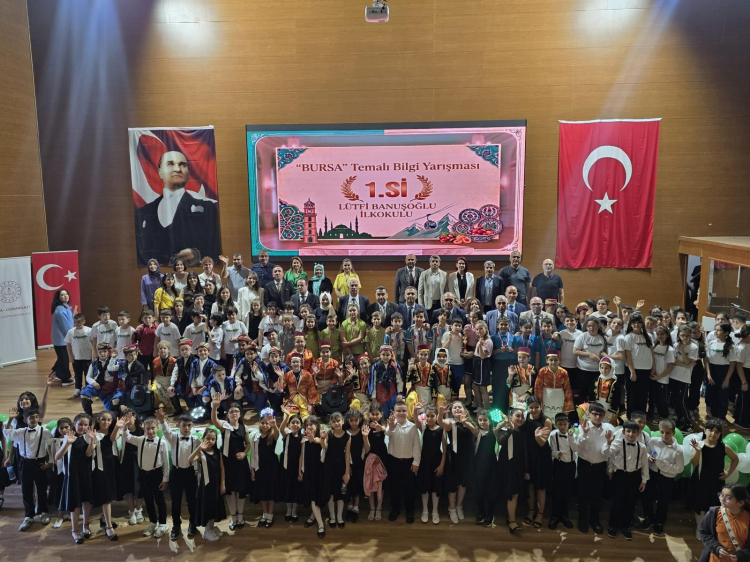 Öğrenciler Bursa’nın tarihini sahneye taşıdı - Bursa Hayat - 3
