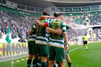 Bursaspor’dan üst üste tarihi seri
