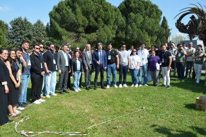 BUÜ’de öğrencilere kariyer ve eğitim fırsatı
