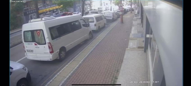 Bursa’da zincirleme kaza: 6 araç birbirine girdi - Bursa Hayat - 2