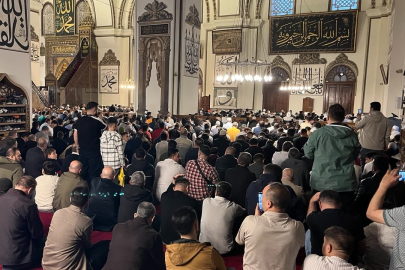 Bursa’da bayram sabahı camiler doldu taştı