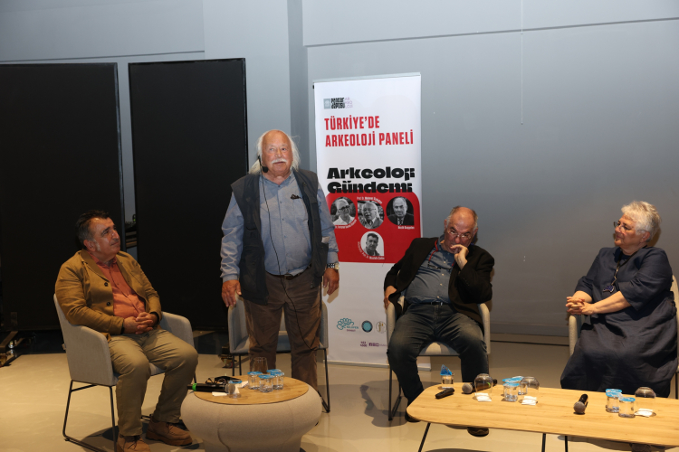 Nilüfer’de kültürel miras, tahribat ve koruma politikaları konuşuldu - Bursa Hayat Gazetesi-3