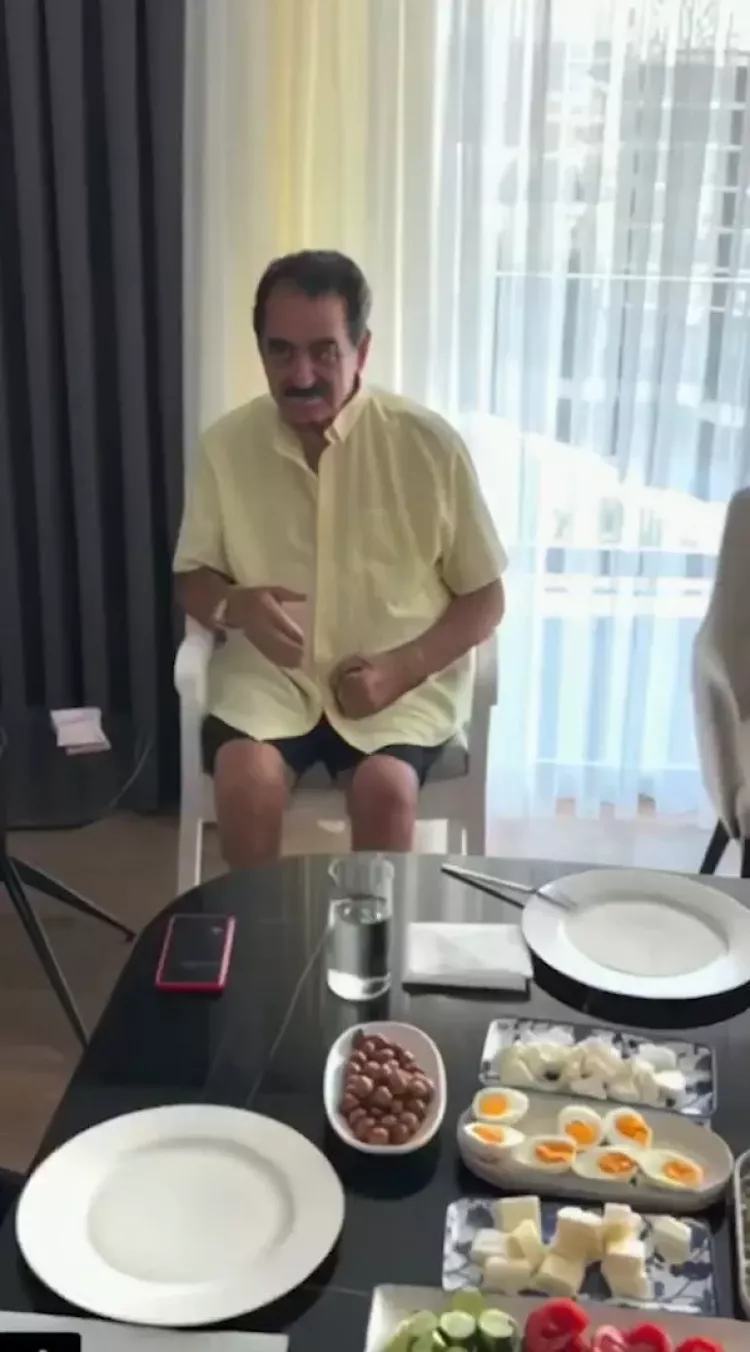 Sağlığına kavuşan İbrahim Tatlıses’ten geleneksel bayramlaşma - Bursa Hayat - 2
