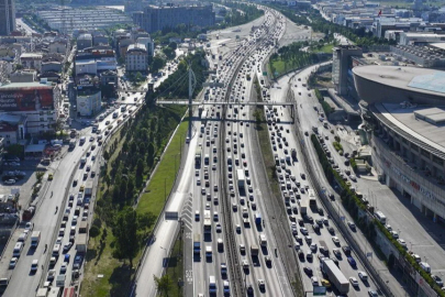 Bayram trafiği için kritik karar! 3 ilde yasak başladı