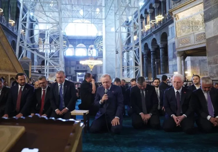 Cumhurbaşkanı Erdoğan’dan gazetecilerin ikramına dikkat çeken cevap - Bursa Hayat - 2