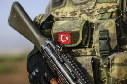 Bakan Çiftçi acı haberi verdi: 1 şehidimiz var