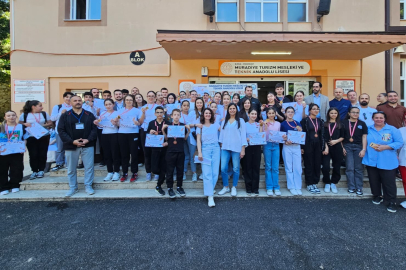Bursa’da minik şefler yarıştı: 18 okulun katıldığı yarışması nefes kesti