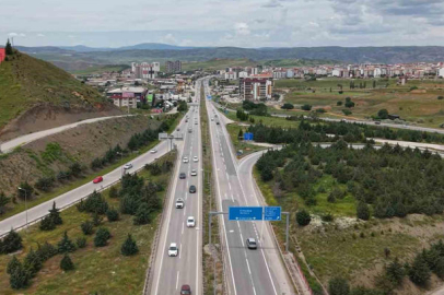 Tatil dönüşü başladı: 43 ilin bağlantı noktası kilitlendi