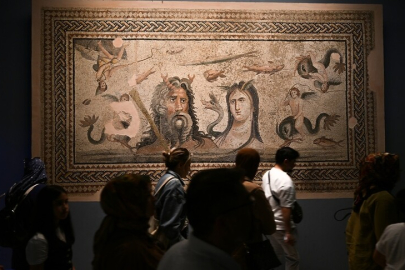 Zeugma Mozaik Müzesi'ne bayram tatilinde ziyaretçi akını!