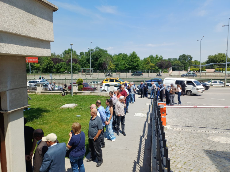 Tapu sahiplerini ilgilendiriyor: Bursalılar belediyeyi kilitledi - Bursa Hayat - 2