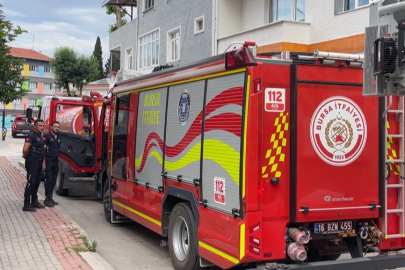 Bursa'da apartmandan yükselen dumanlar ekipleri harekete geçirdi!