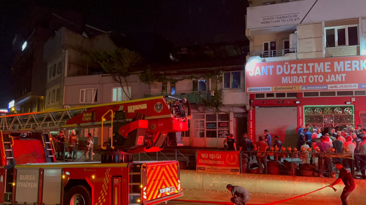Bursa'da korku dolu gece: Komşuların dikkati felaketi önledi! - Bursa Hayat - 4