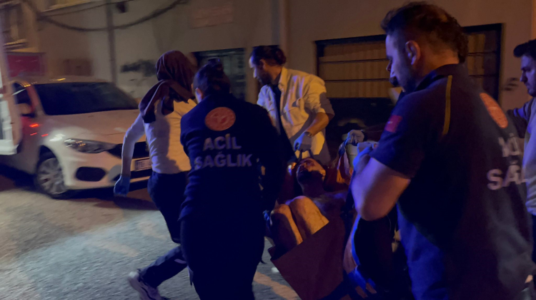 Bursa'da kanlı gece: Önce annesini sonra kendisini bıçakladı! - Bursa Hayat - 3