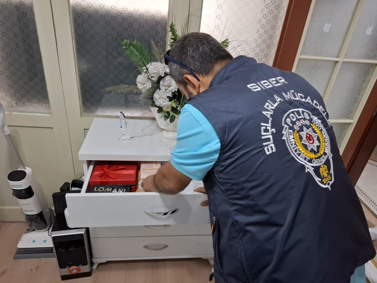 Bursa dahil 27 ilde dev yasa dışı bahis operasyonu: 91 gözaltı-Bursa Hayat Gazetesi-3