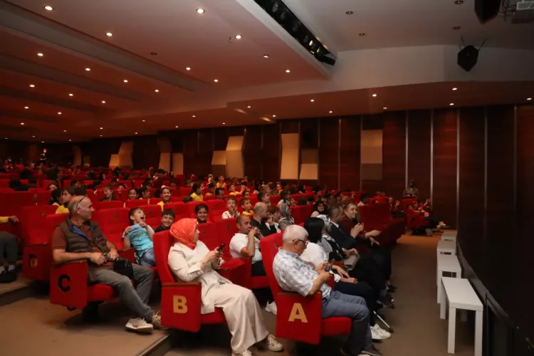 İnegöl’de çevre şenliği: Atık Toplama Yarışmasının kazananları belli oldu - Bursa Hayat - 2