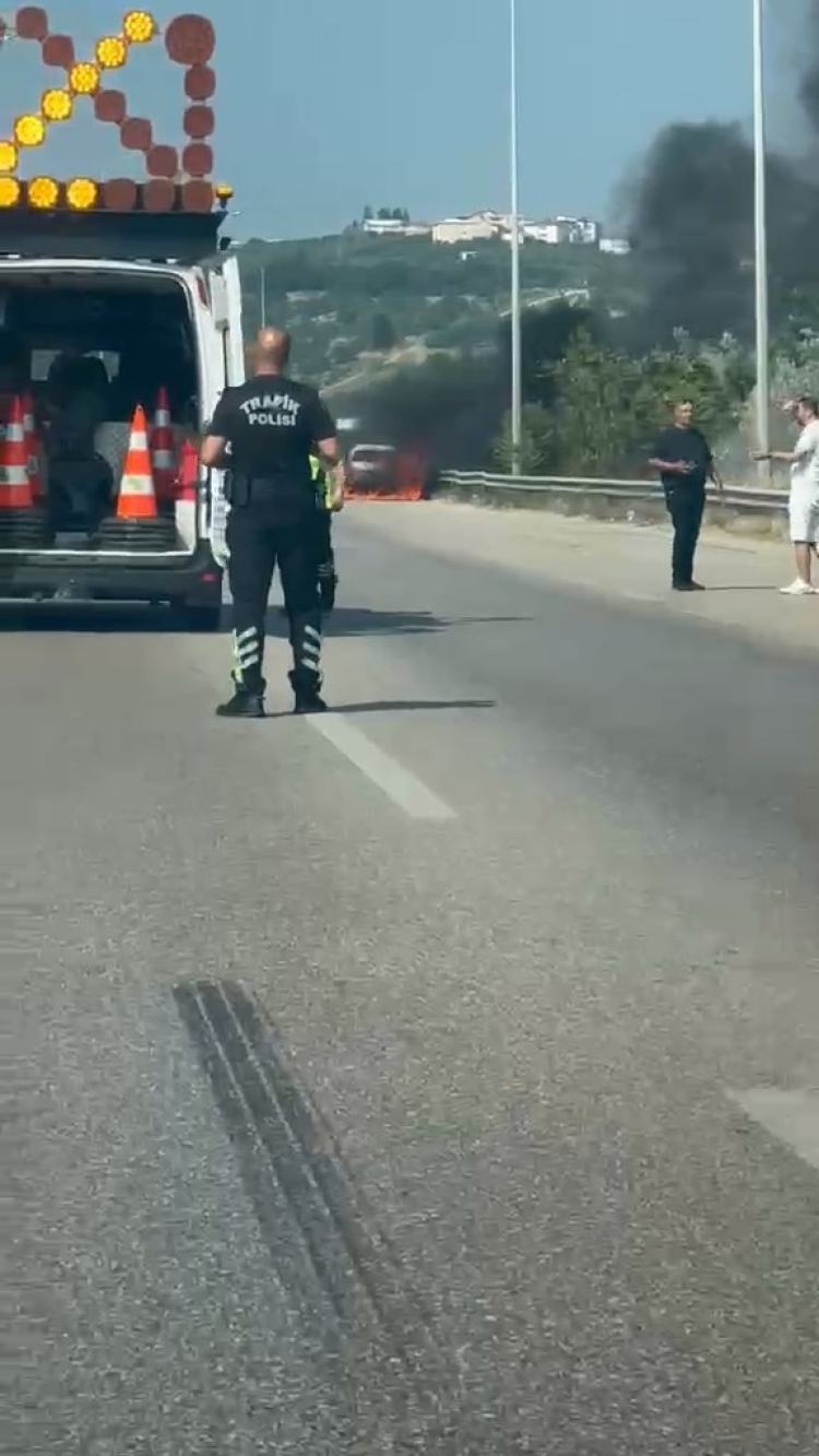 Bursa'da otoban yolunda korku dolu anlar - Bursa Hayat - 2