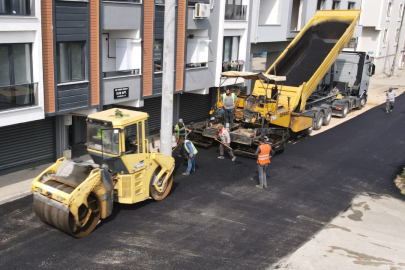 Gemlik’te çifte çalışma: Tek tek yenileniyor