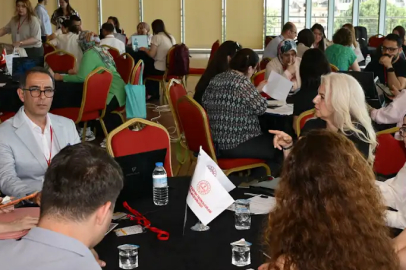 Bursa'da eğitim teknolojileri masaya yatırıldı