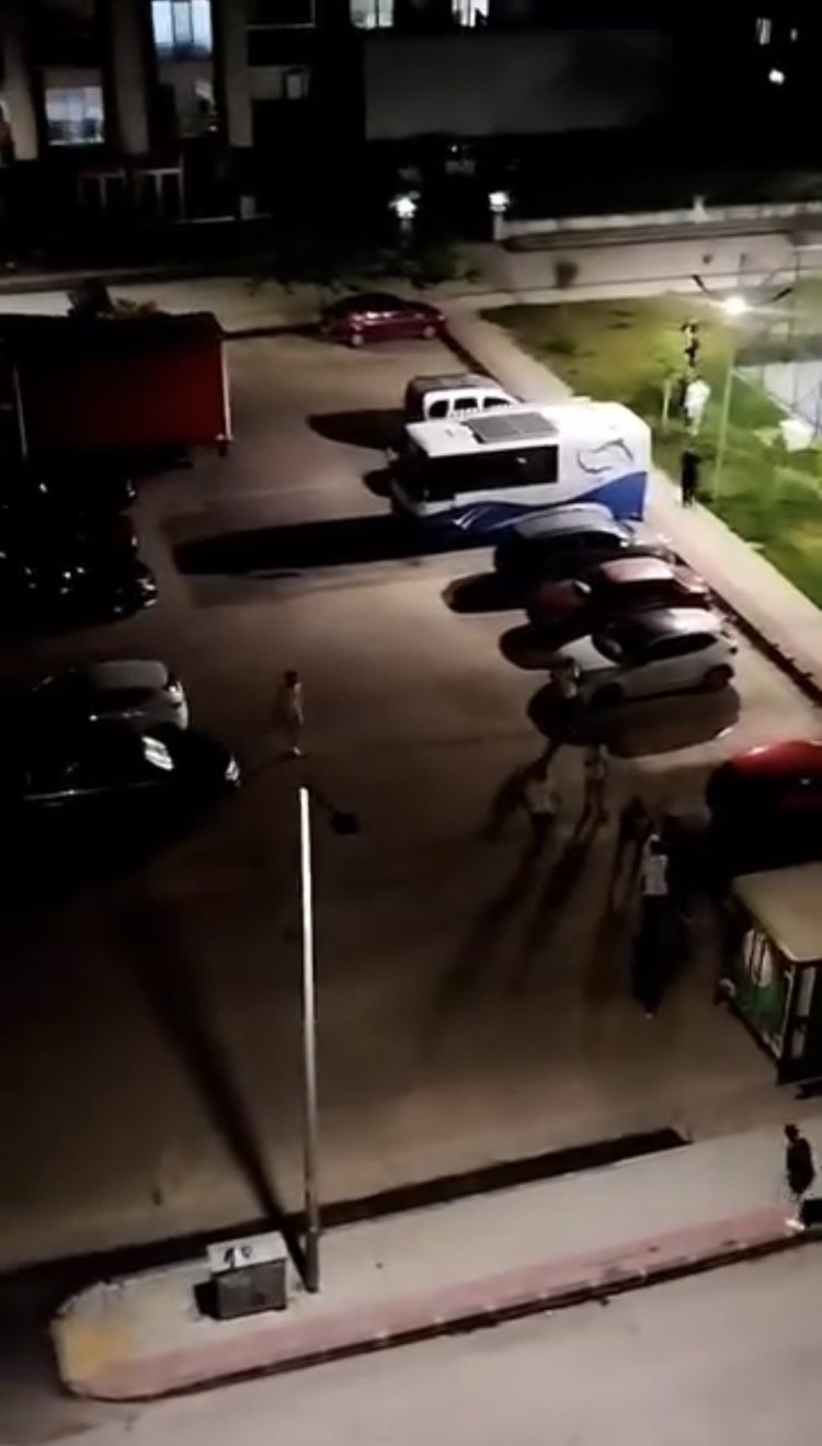 Bursa'da meydan muharebesi: Tekmeler havada uçuştu - Bursa Hayat - 2