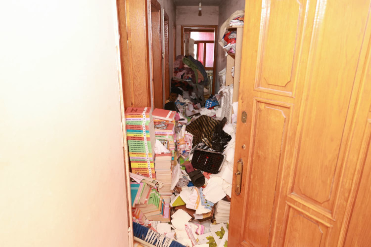 Osmangazi’de çöp ev temizlendi: 20 ton atık çıkarıldı - Bursa Hayat - 2