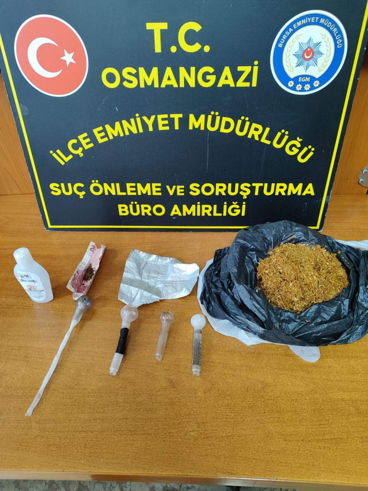 Bursa polisinden narkotik darbe: Kilolarca madde ele geçirildi - Bursa Hayat - 3