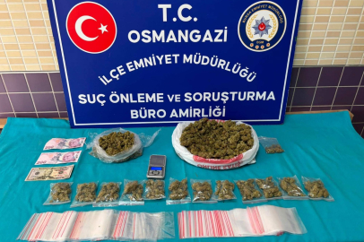 Bursa polisinden narkotik darbe: Kilolarca madde ele geçirildi