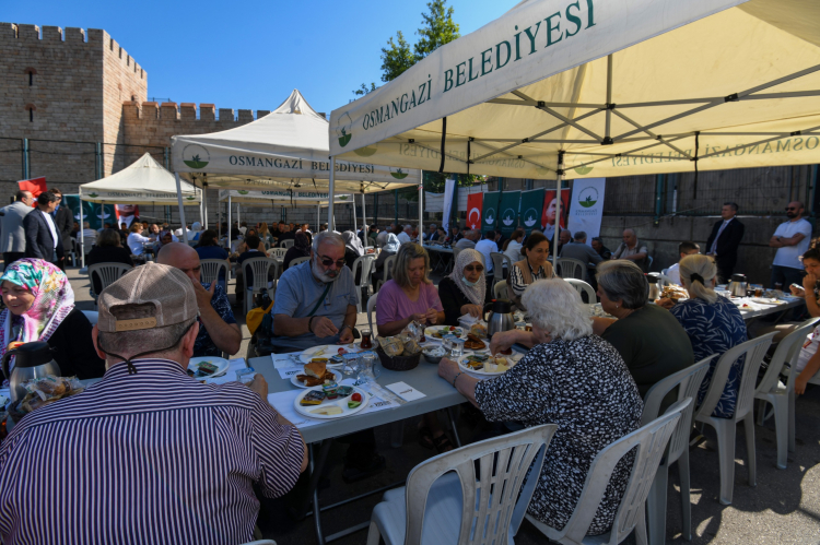 Başkan Aydın'dan yerinde yönetim mesajı: “Talepleri imkanlarımız ölçüsünde karşılayacağız” - Bursa Hayat - 2