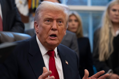 Trump: "İran'a yarın yeniden saldıracağız"
