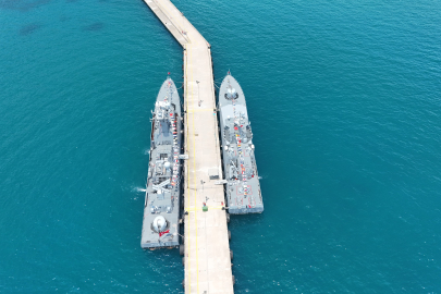 TCG Tarsus ve TCG İmbat halkla buluştu
