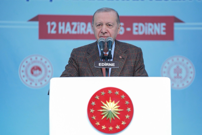 Cumhurbaşkanı Erdoğan: “Millet CHP’yi aksiyon filmi izler gibi takip ediyor”