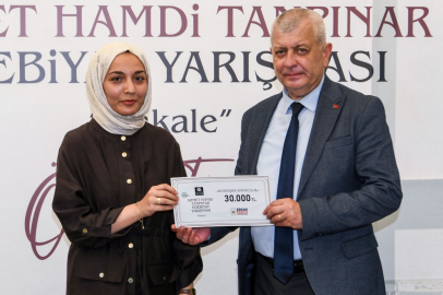 Osmangazi'de edebiyat rüzgarı: 143 eser arasından birinci seçildi
