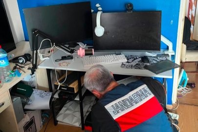 MİT'ten kredi kartı şebekesine operasyon!