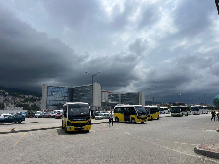 Bursa'da hava bir anda döndü! Kara bulutlar şehri kapladı!-Bursa Hayat Gazetesi-3