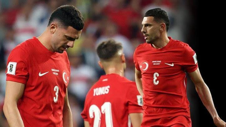 Hakan Çalhanoğlu’ndan maç sonu sert sözler: 