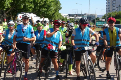 Bursa’da sağlık için 12 km pedal çevirdiler