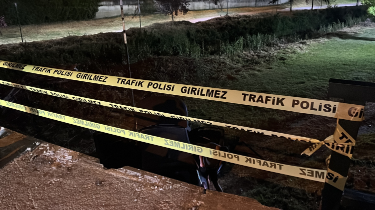 Bursa’da navigasyon kabusu: Otomobil dereye uçtu - Bursa Hayat - 4