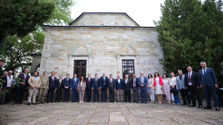 Osmangazi Belediyesi’nden Kosova’da anma - Bursa Hayat - 2