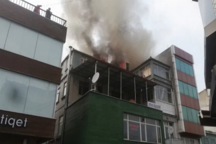 4 katlı binada yangın