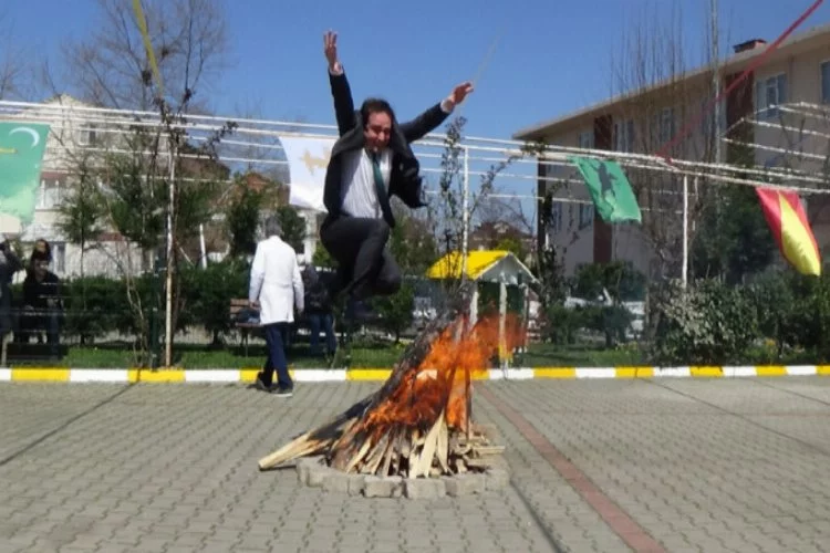 Bursa'da okulda nevruz kutlaması