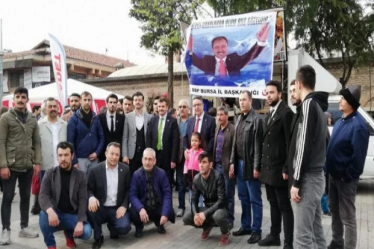 Bursa'da Muhsin Yazıcıoğlu için mevlit okutuldu