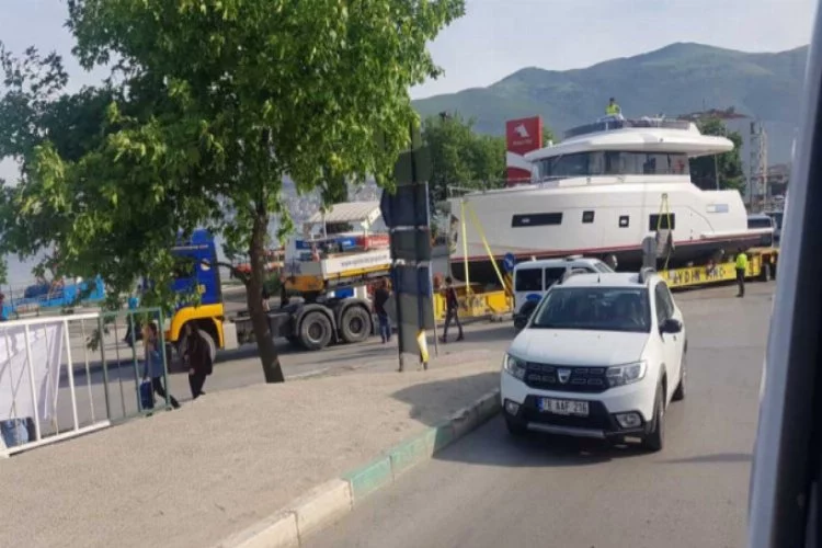 Bursa'da trafikte şoke eden görüntü