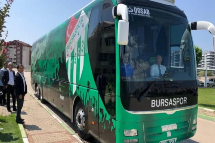 Bursaspor, hazırlık maçına o  otobüsle gitti