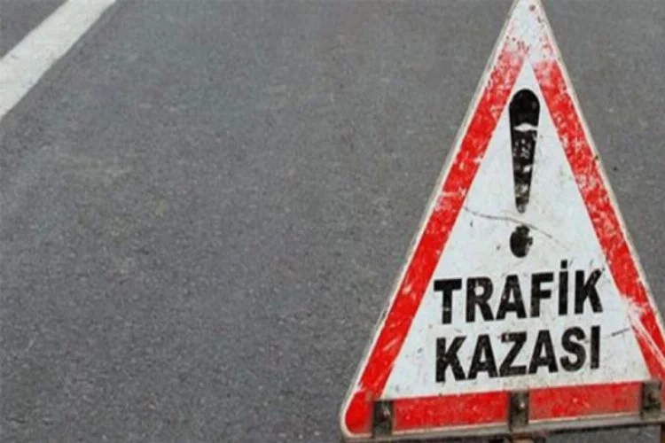 AK Partili vekiller trafik kazası geçirdi