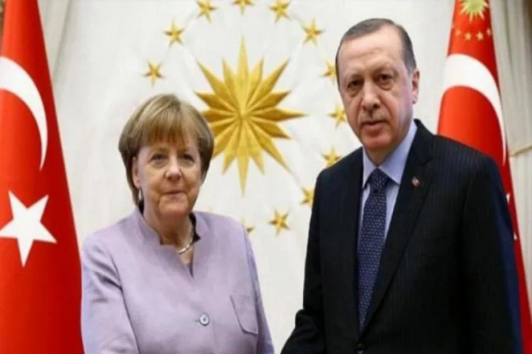 Cumhurbaşkanı Erdoğan, Angela Merkel ile görüştü