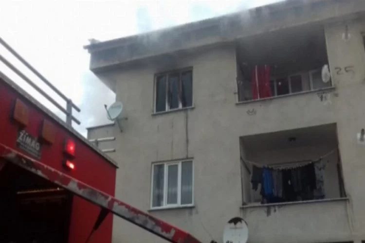 Bursa'da ev yangını!