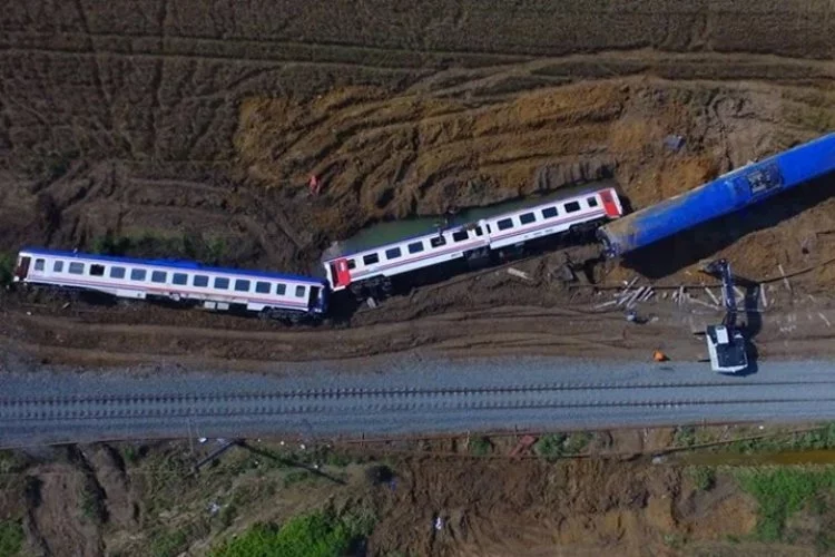 25 kişi can vermişti: Tren kazasında karar!
