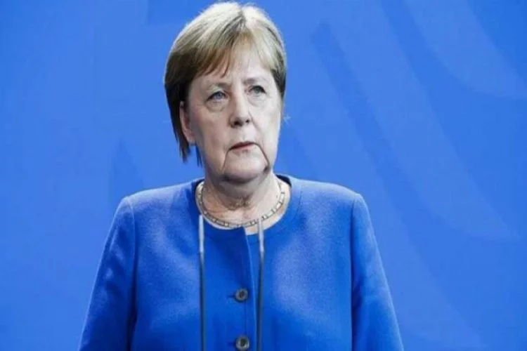 İşte Merkel'in üçüncü koronavirüs test sonucu!