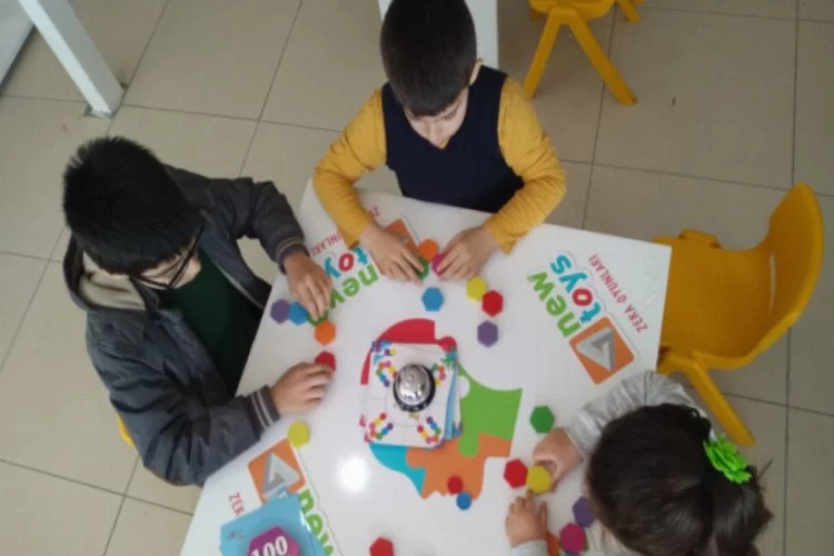 Bursa'da virüse karşı zeka oyunları