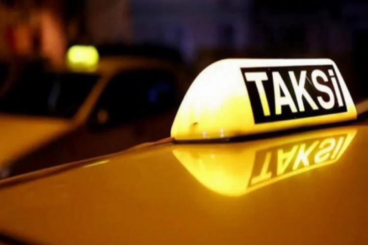 Sağlık Bakanlığı'ndan taksi durakları, şoför ve müşteriler için uyarı afişleri