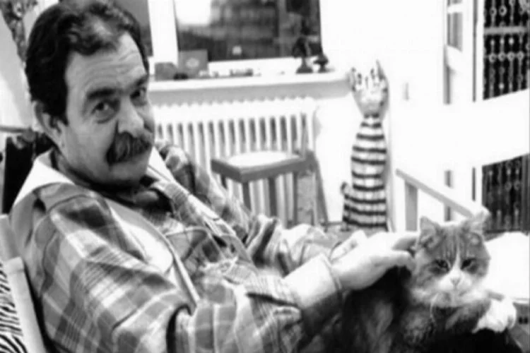 Ünlü yazar Oruç Aruoba hayatını kaybetti
